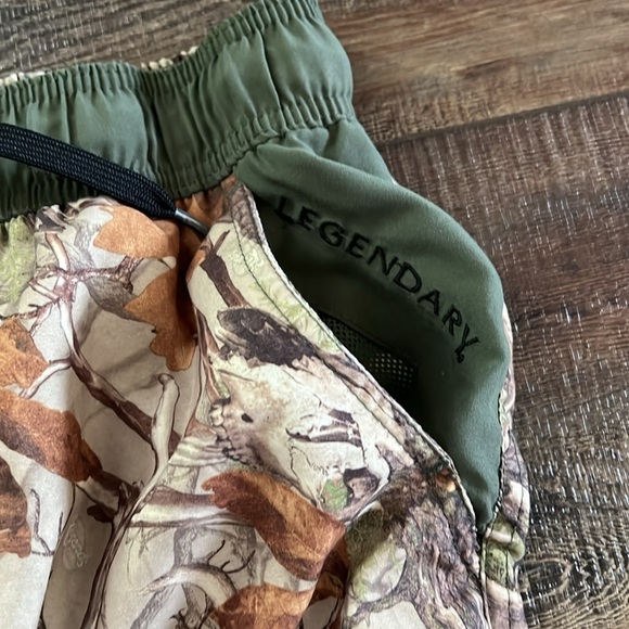 Legendary Whitetail Men’s Swim Shorts - Picture 3 of 9